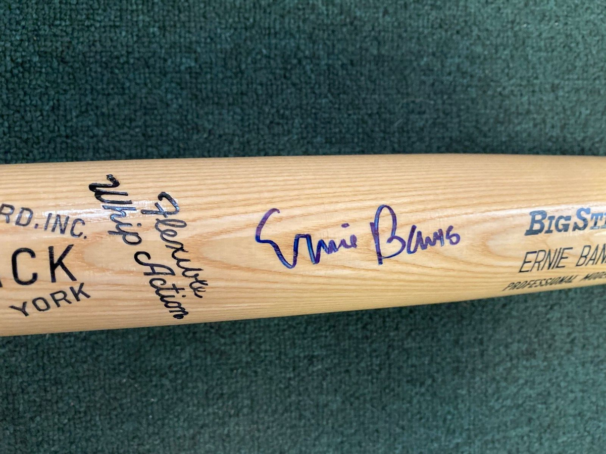 ERNIE BANKS CHICAGO CUBS SIGNED AUTOGRAPHED RAWLINGS BIG STICK BAT BECKETT BAS