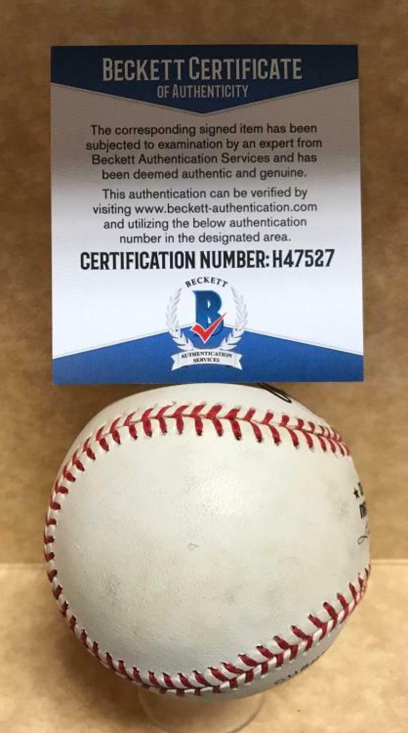 TOMMY HUTTON PHILLIES/DODGERS SIGNED AUTO N.L. BASEBALL BECKETT H47527