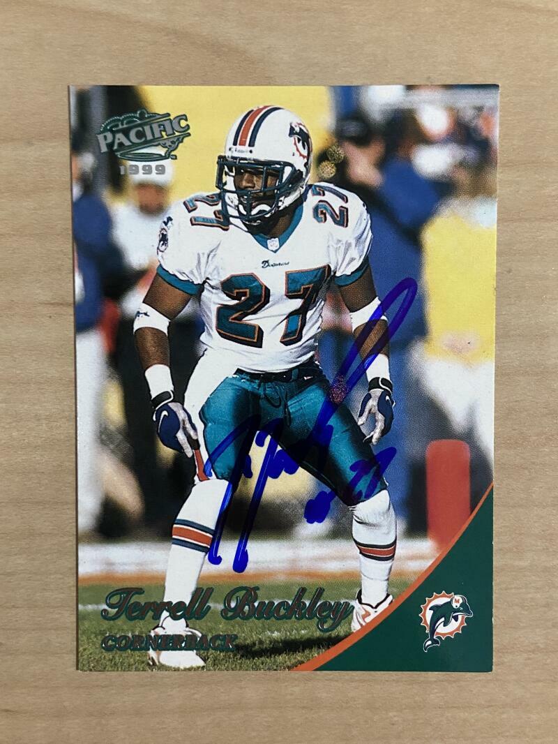 TERRELL BUCKLEY MIAMI DOLPHINS SIGNED AUTOGRAPHED 1999 PACIFIC CARD #207 W/COA