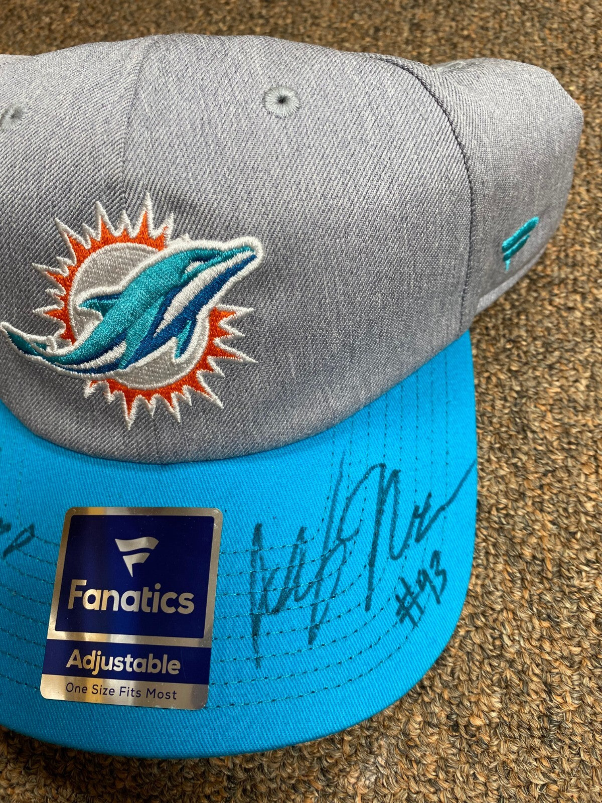 NFL FOOTBALL MIAMI DOLPHINS AVERY MOSS SIGNED AUTOGRAPHED SNAPBACK HAT W/COA