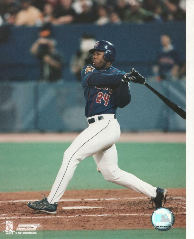 SHANNON STEWART TORONTO BLUE JAYS UNSIGNED 8X10 PHOTO