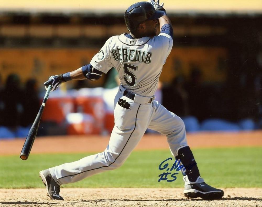 GUILLERMO HEREDIA SEATTLE MARINERS SIGNED AUTOGRAPHED 8X10 PHOTO W/COA 