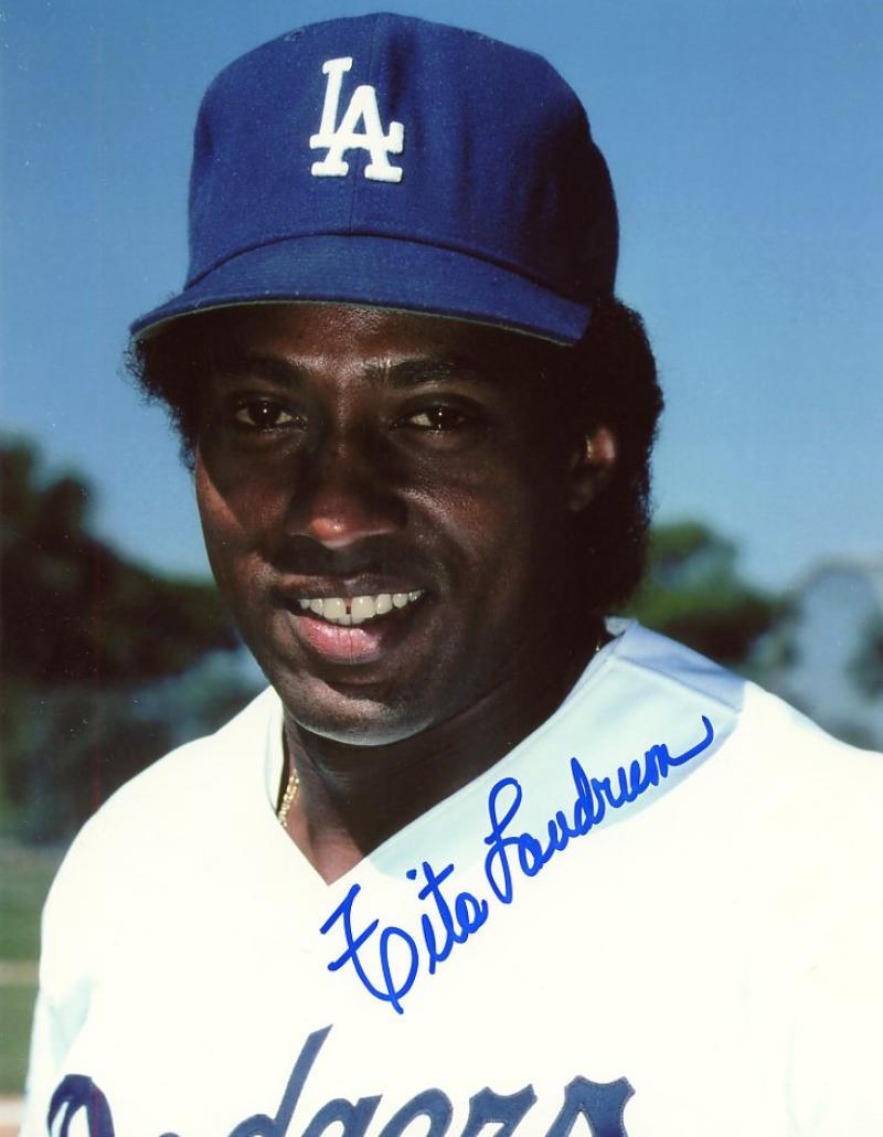 TITO LANDRUM LOS ANGELES DODGERS SIGNED  AUTOGRAPHED 8X10 PHOTO W/COA 
