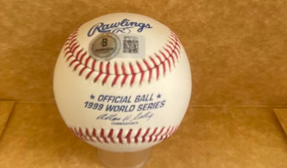 JORGE POSADA YANKEES 1999 WORLD SERIES SIGNED BASEBALL BECKETT AUTH
