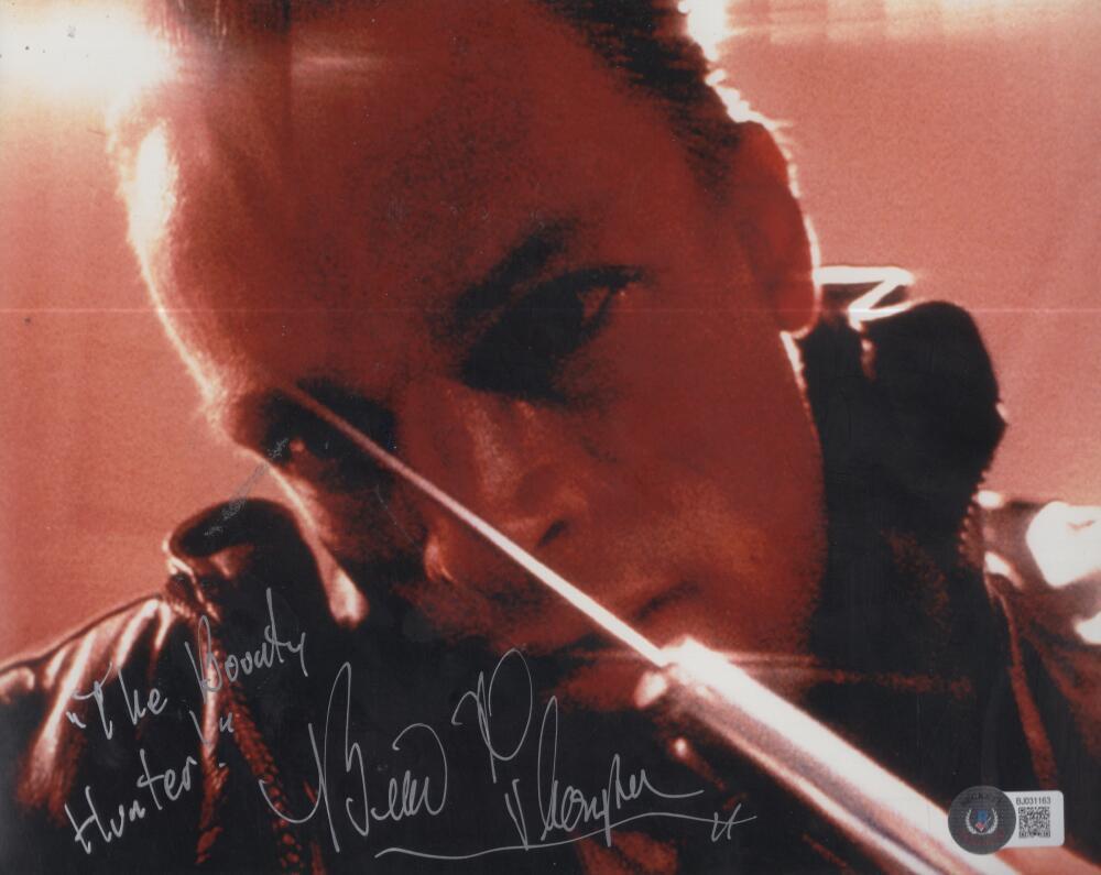 BRIAN THOMPSON THE BOUNTY HUNTER SIGNED AUTOGRAPHED 8X10 PHOTO BECKETT BJ031163