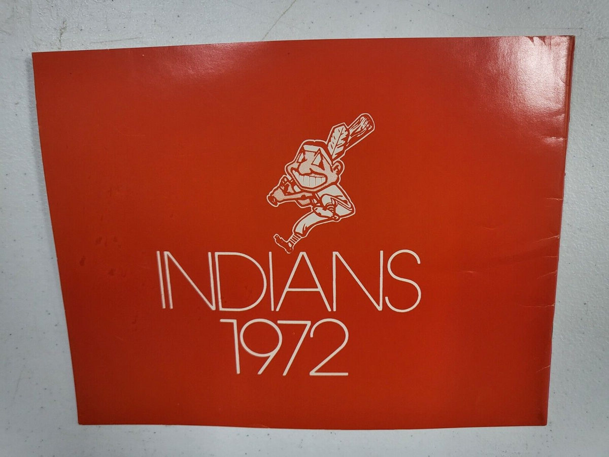 VINTAGE MLB BASEBALL CLEVELAND INDIANS 1972 YEARBOOK PROGRAM RARE