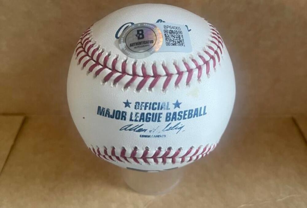 MIKE CAMERON METS/REDS  SIGNED AUTOGRAPHED M.L. BASEBALL BECKETT AUTH 