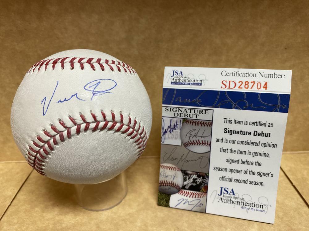 VICTOR ROBLES WASHINGTON NATIONALS SIGNED AUTO M.L. BASEBALL JSA SD28704