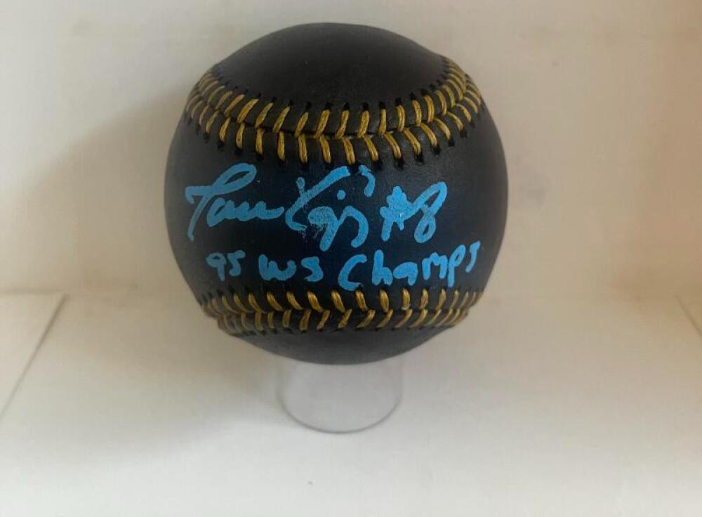 JAVY LOPEZ BRAVES 95 WS CHAMPS SIGNED BLACK M.L. BASEBALL JSA AF50302