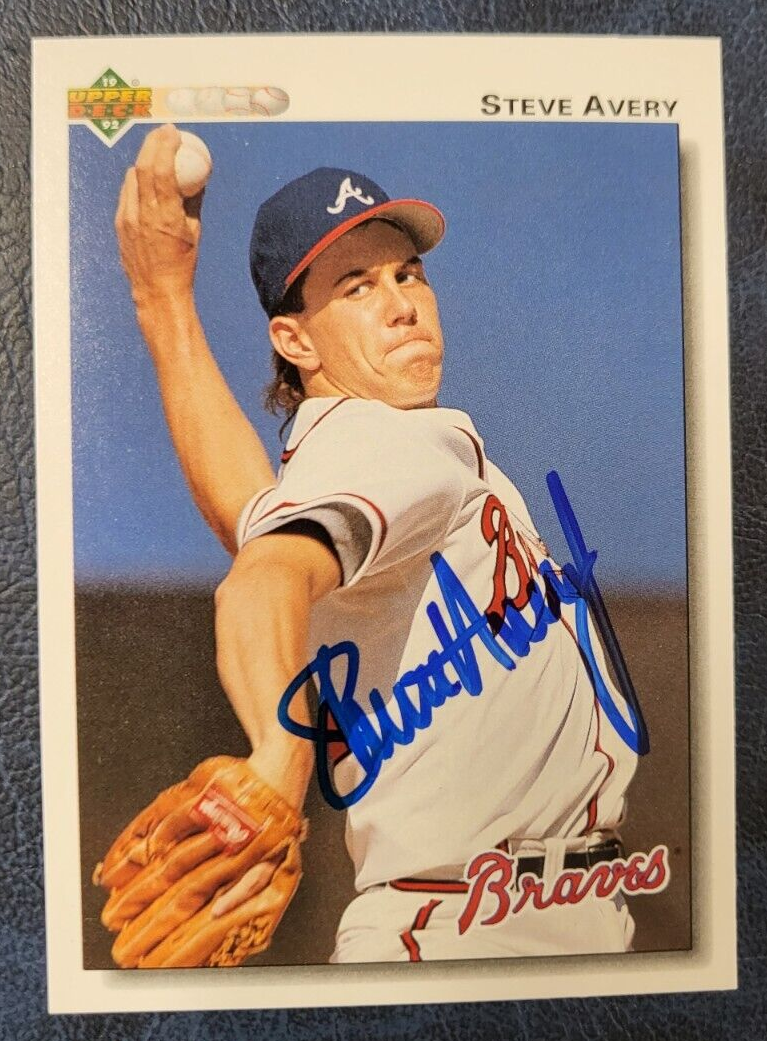 1992 UPPER DECK STEVE AVERY ATLANTA BRAVES SIGNED AUTOGRAPH CARD #475 W/COA