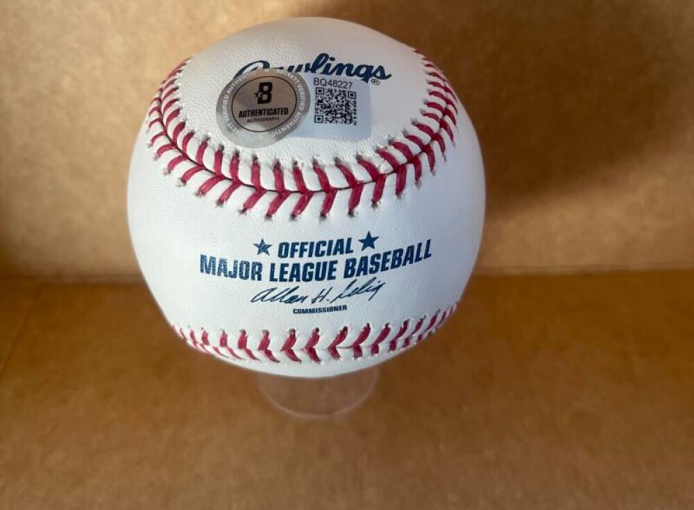 CARLOS SANTANA CLEVELAND GUARDIANS SIGNED AUTO M.L. BASEBALL BECKETT AUTH
