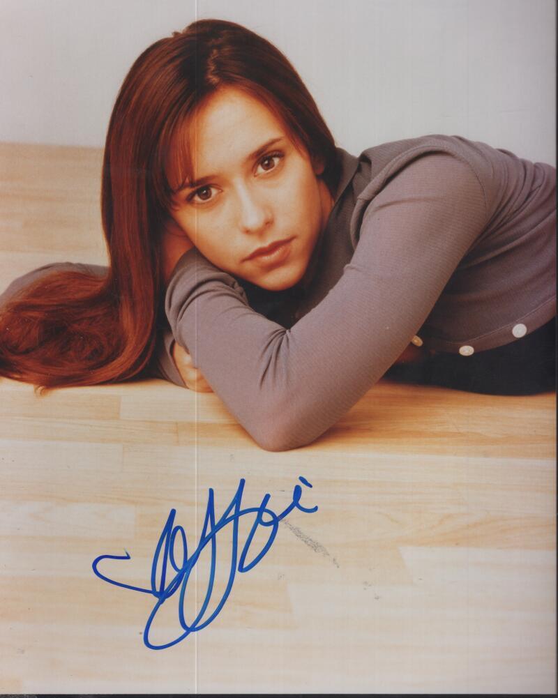 JENNIFER LOVE-HEWITT SEXY ACTRESS SIGNED AUTOGRAPHED  8X10 PHOTO W/ COA
