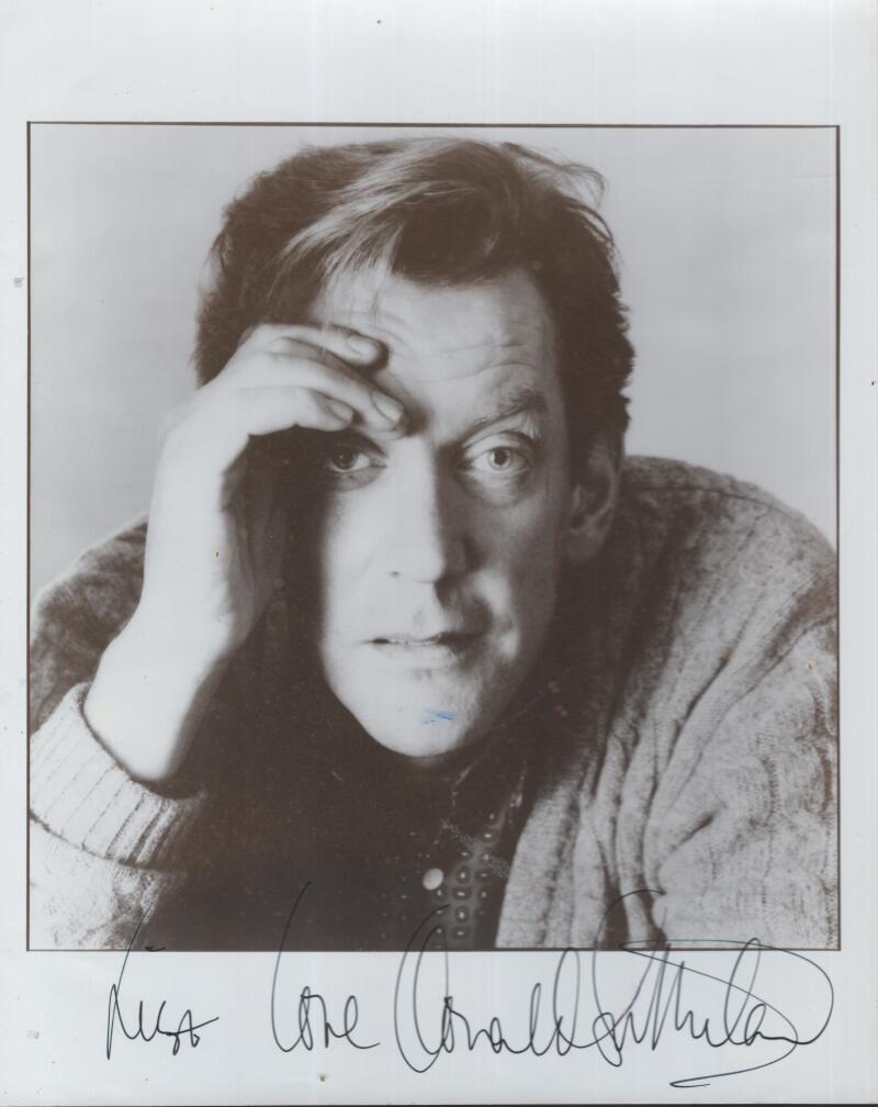 KIEFER SUTHERLAND ACTOR SIGNED AUTOGRAPHED 8X10 PHOTO BECKETT BL00238