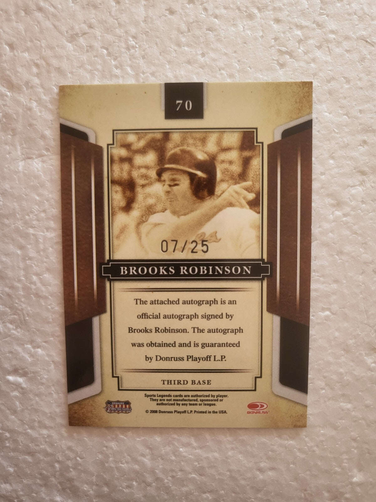 2008 DONRUSS SPORTS LEGENDS BROOKS ROBINSON ORIOLES SIGNED AUTO CARD /20 RARE