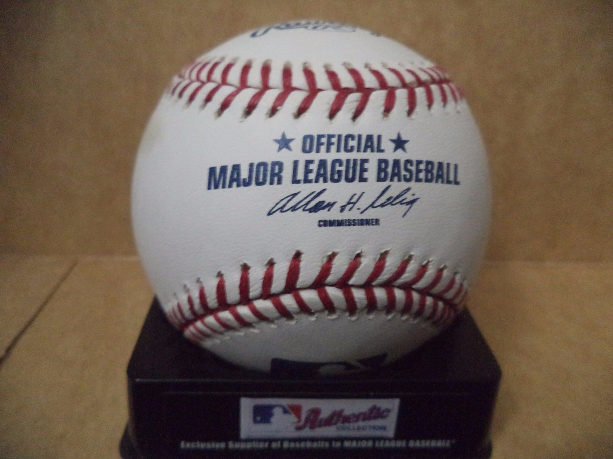 CEDRIC HUNTER PHILLIES/PADRES SIGNED AUTOGRAPHED ROMLB ML BASEBALL W/COA