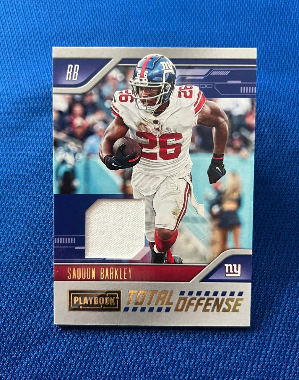 2022 PANINI PLAYBOOK SAQUON BARKLEY NEW YORK GIANTS TOTAL OFFENSE JERSEY #TO-11