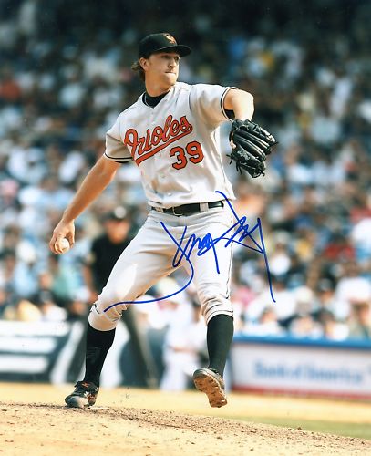 JIM  HOEY    BALTIMORE  ORIOLES  SIGNED 8X10 PHOTO