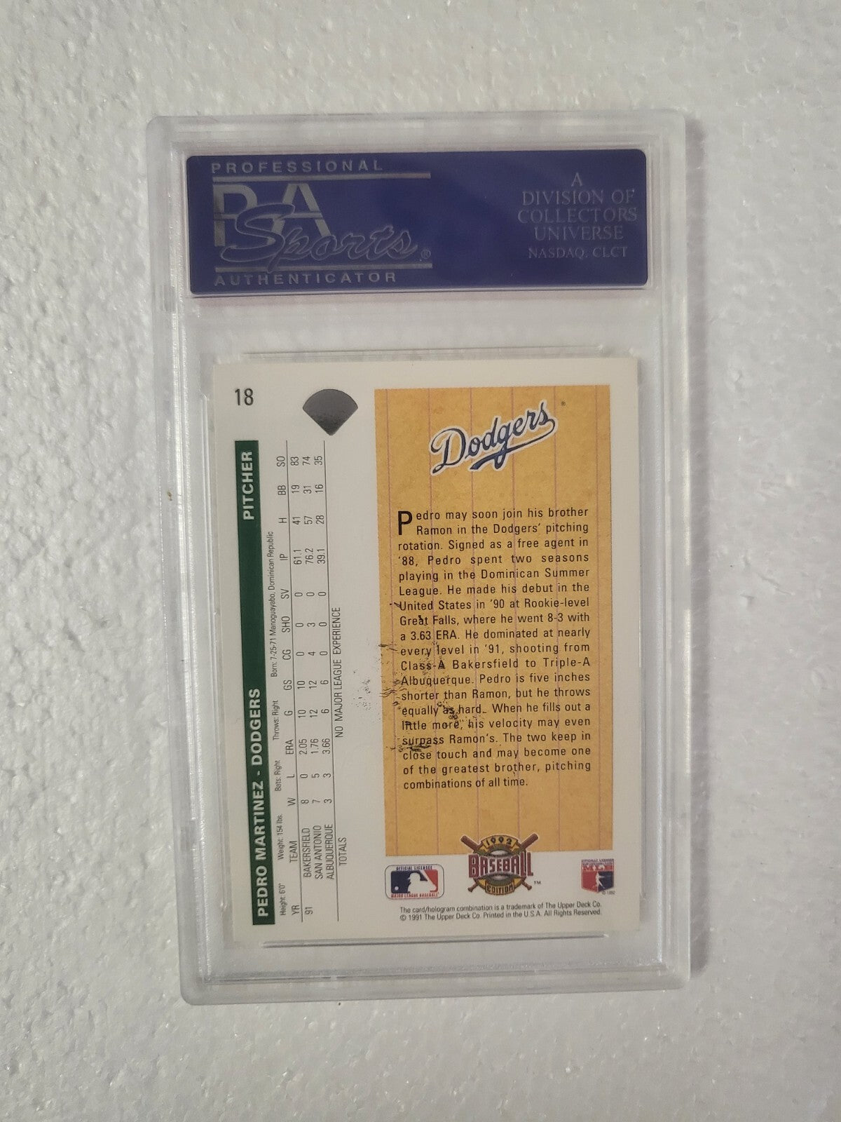 1992 UPPER DECK PEDRO MARTINEZ ROOKIE RC SIGNED AUTOGRAPHED #18 CARD PSA