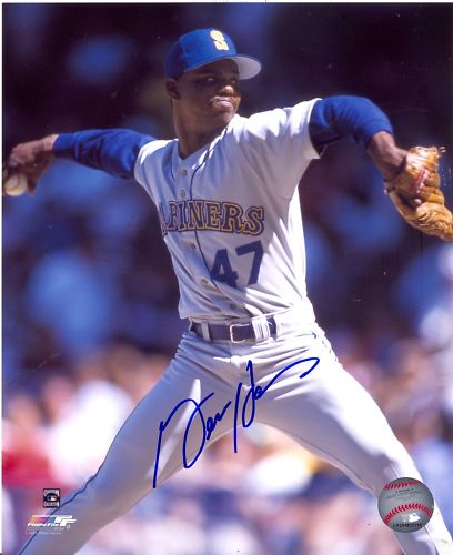 GENE HARRIS SEATTLE MARINERS SIGNED 8X10 PHOTO W/COA