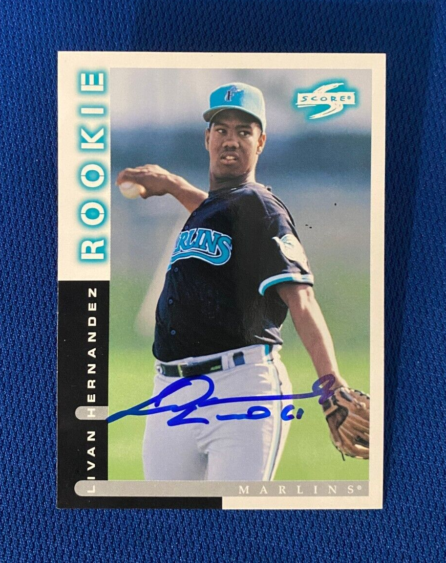 1997 SCORE LIVAN HERNANDEZ MARLINS RC AUTOGRAPHED SIGNED CARD #250 W/COA **