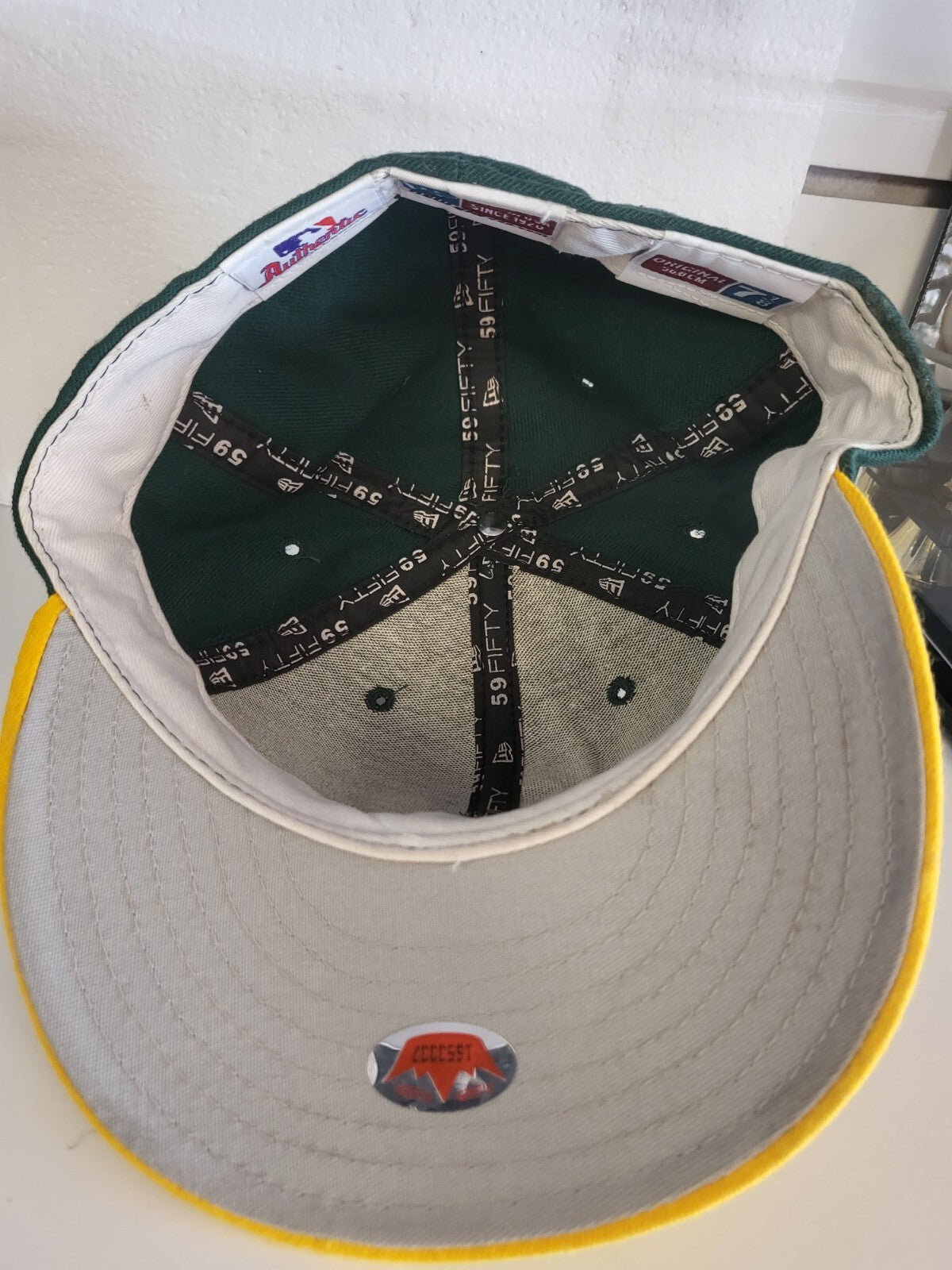 BARRY ZITO OAKLAND ATHLETICS A'S SIGNED AUTOGRAPHED BASEBALL HAT FLEER STICKER