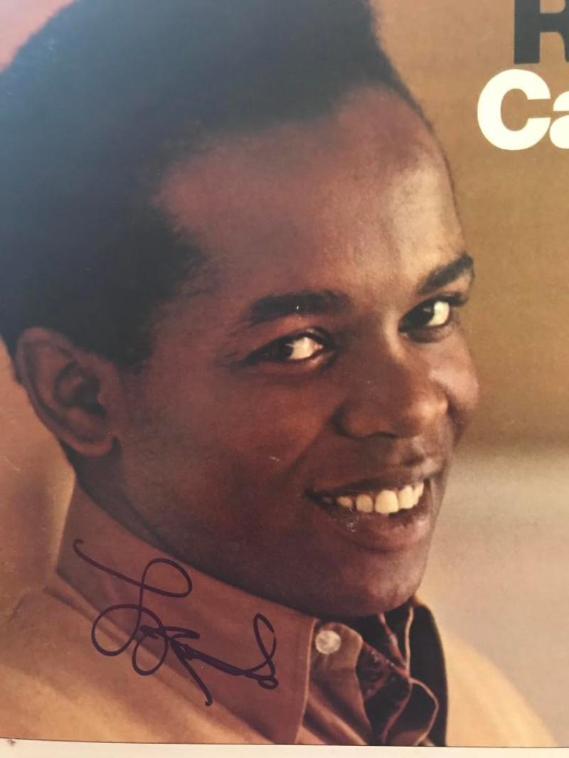 LOU RAWLS "CARRYIN' ON" DECEASED SIGNED AUTOGRPAHED VINYL RECORD  ALBUM W/COA