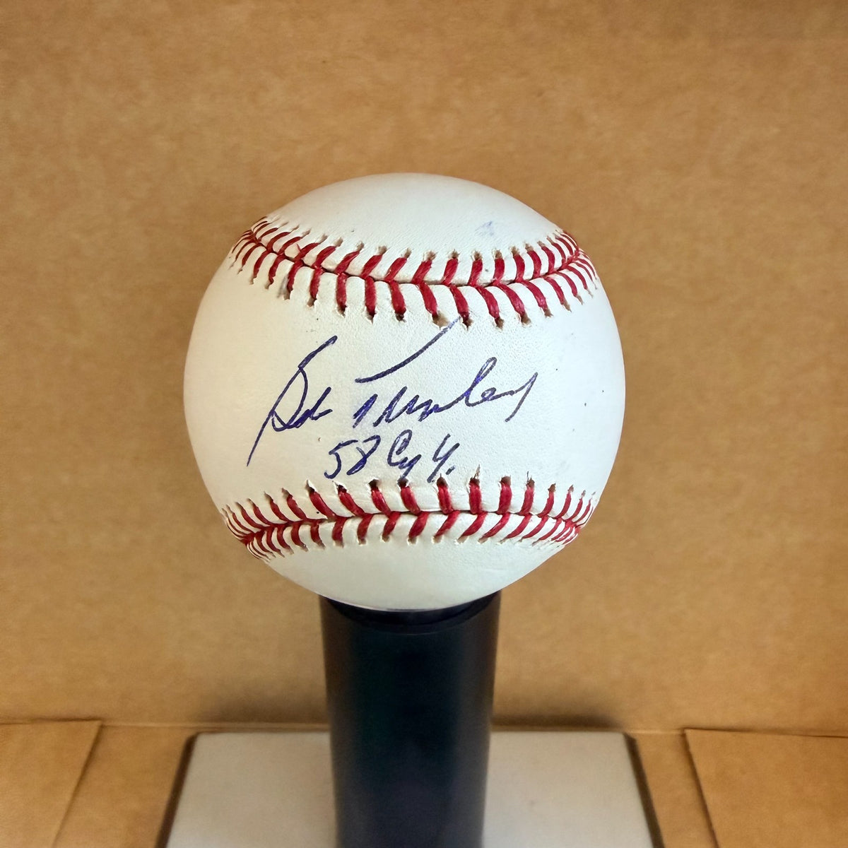 BOB TURLEY YANKEES 58 CY  SIGNED AUTOGRAPHED M.L. BASEBALL BECKETT AUTH