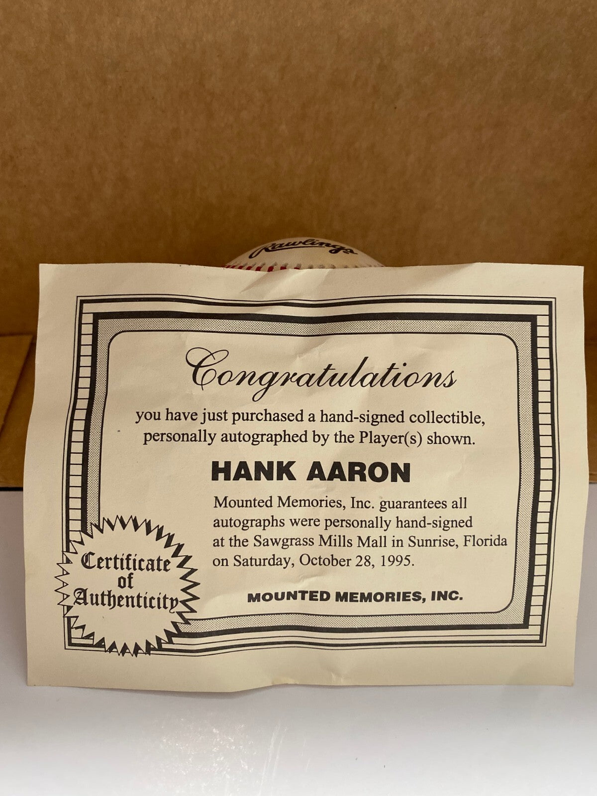 HANK AARON MILWAUKEE BRAVES SIGNED AUTOGRAPHED N.L. BASEBALL MOUNTED MEMORIES