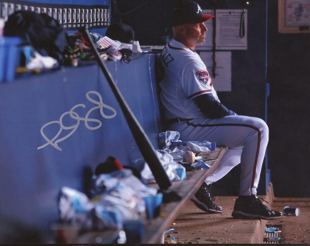 FREDDI GONZALEZ ATLANTA BRAVES MANAGER SIGNED 8X10 PHOTO W/ COA