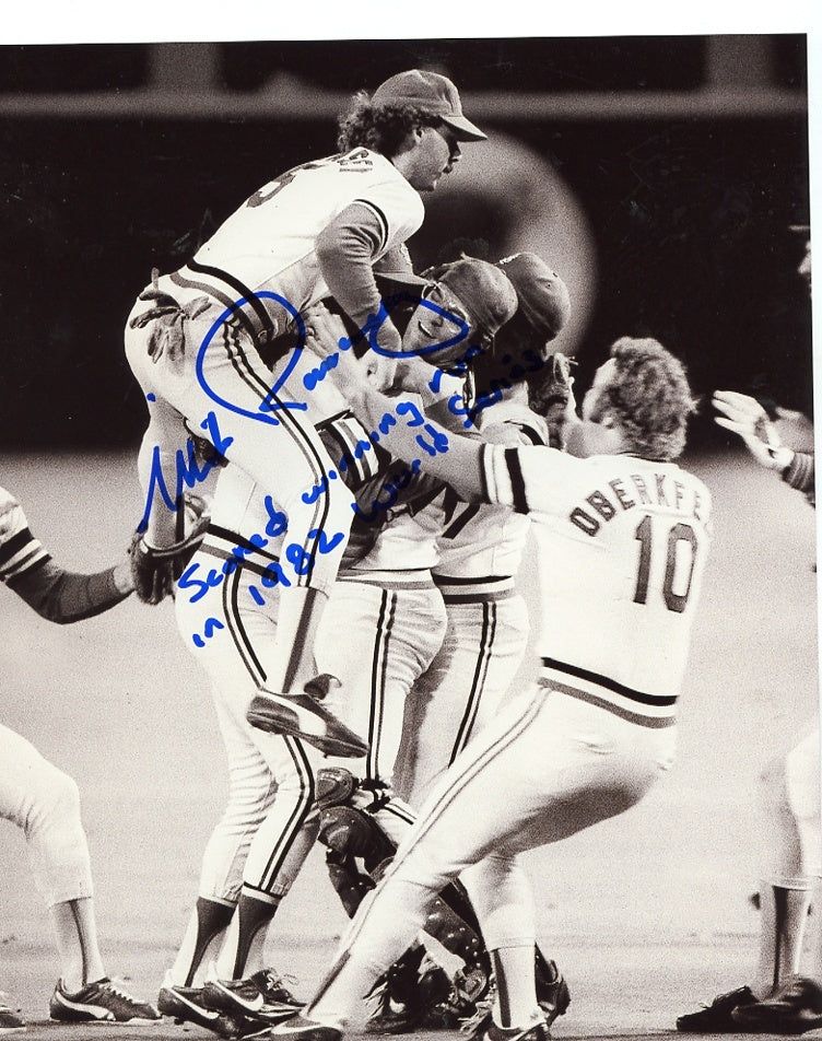 MIKE  RAMSEY   SCORED  CARDINALS WINNING RUN 1982  W.S  SIGNED  AUTO 8X10 PHOTO