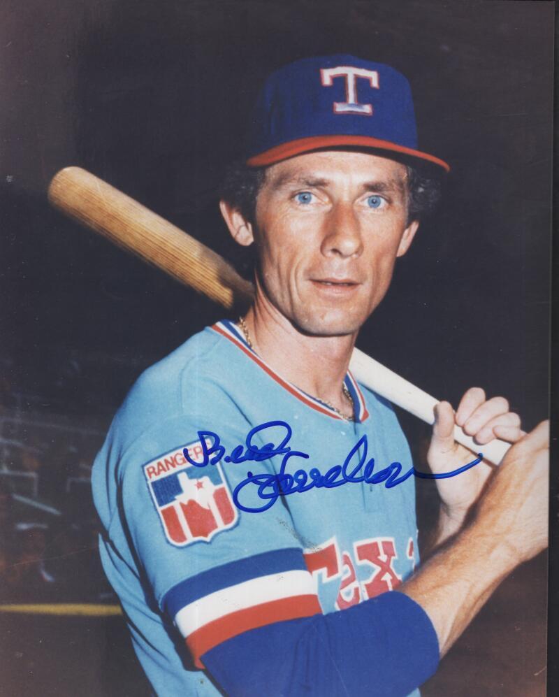 BUD HARRELSON RANGERS  SIGNED AUTOGRAPHED 8X10 PHOTO W/ COA