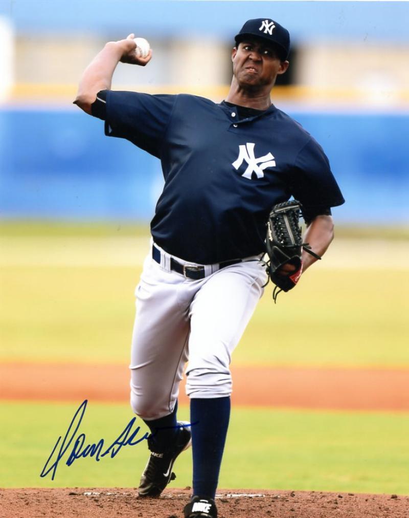 DOMINGO ACEVEDO NEW YORK YANKEES SIGNED 8X10 PHOTO W/COA