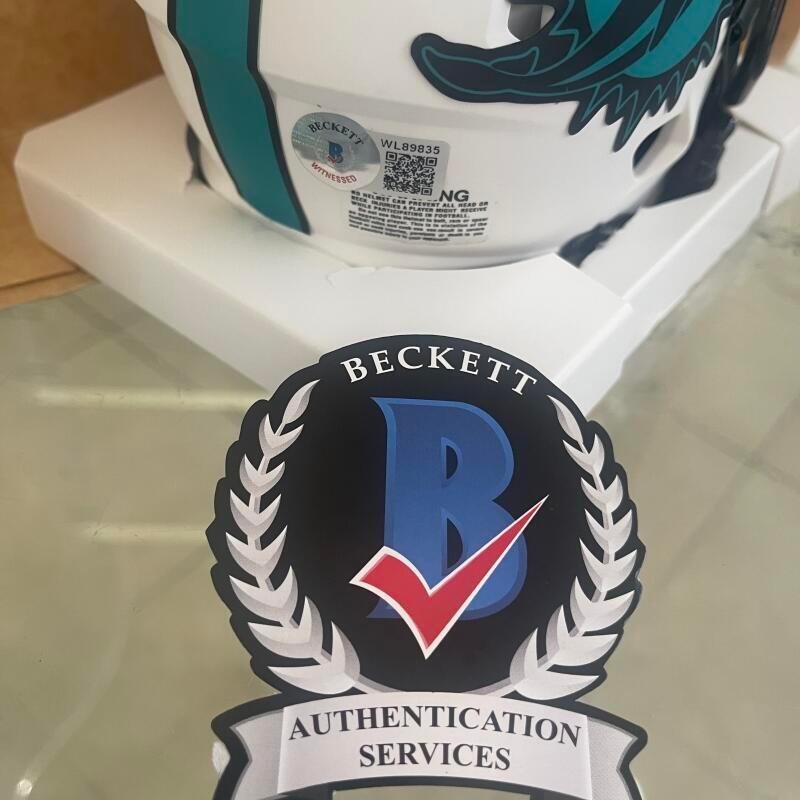DAN MARINO MIAMI DOLPHINS SIGNED AUTO LUNAR MINI HELMET BECKETT AUTHENTICATED