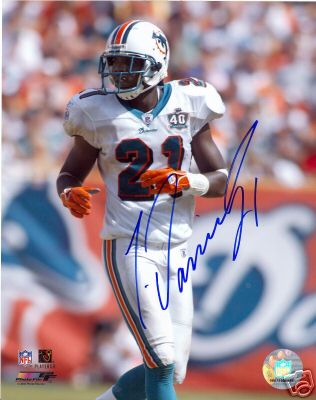 TRAVIS DANIELS MIAMI DOLPHINS  SIGNED 8X10