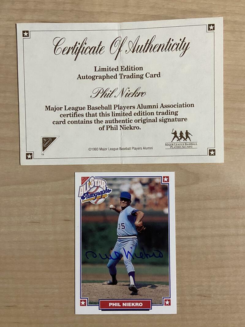 1993 ALL STAR AUTOGRAPHS PHIL NIEKRO AUTO WITH COA 