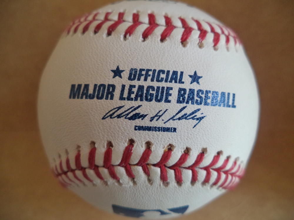 MIGUEL OLIVO DODGERS/WHITE SOX/ROCKIES SIGNED AUTOGRAPHED M.L. BASEBALL W/COA