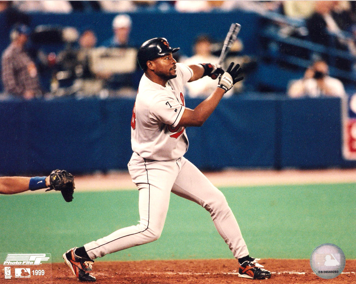 ALBERT BELLE BALTIMORE ORIOLES UNSIGNED 8X10 PHOTO