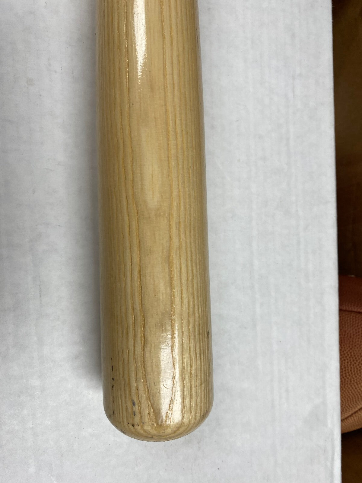MICHAEL CONFORTO SAN FRANCISCO GIANTS UNSIGNED RAWLINGS PRO ENGRAVED NATURAL BAT