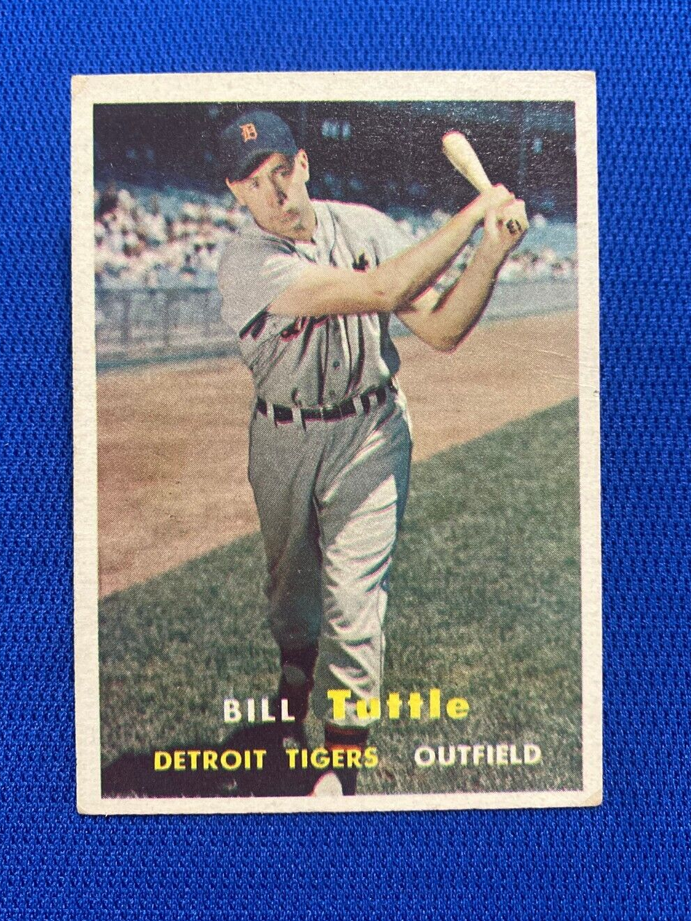 1957 TOPPS BILL TUTTLE DETROIT TIGERS #72 CARD VINTAGE SET-BREAK