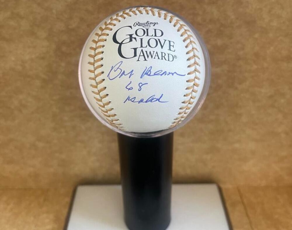 BOB BEAMON 68 GOLD SIGNED AUTO GOLD GLOVE BASEBALL BECKETT AUTH