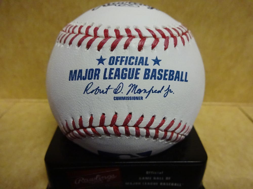 MIKE PELFREY 05 #1 PROSPECT SIGNED M.L. BASEBALL W/COA