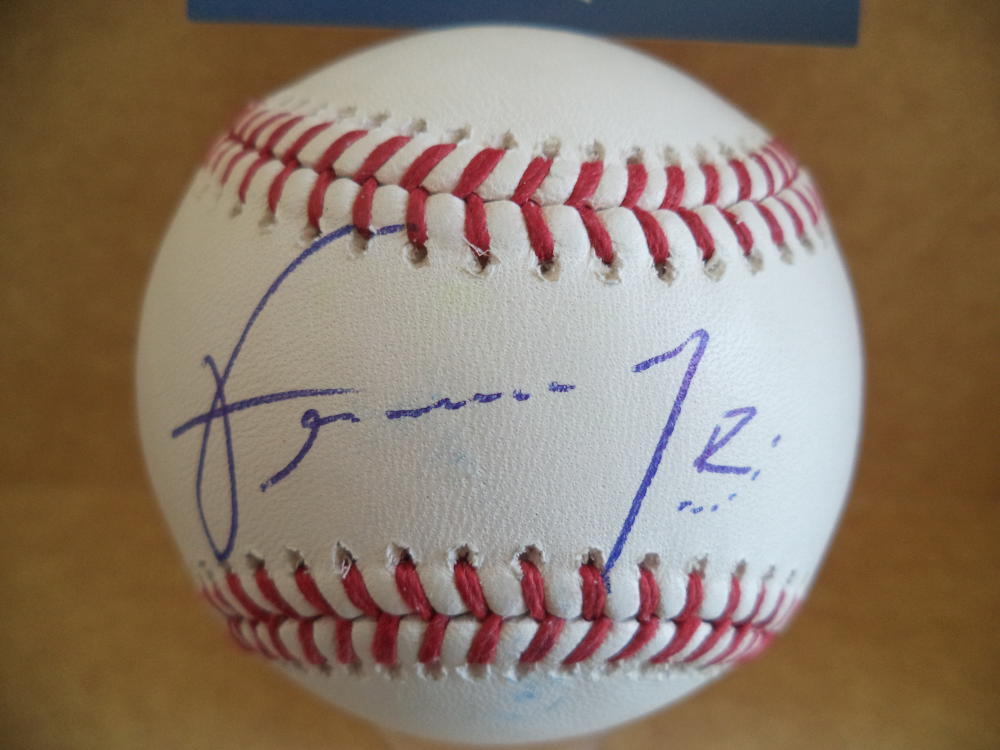 FERNANDO ROMERO MINNESOTA TWINS ROOKIE YEAR SIGNED ML BASEBALL BECKETT R07739