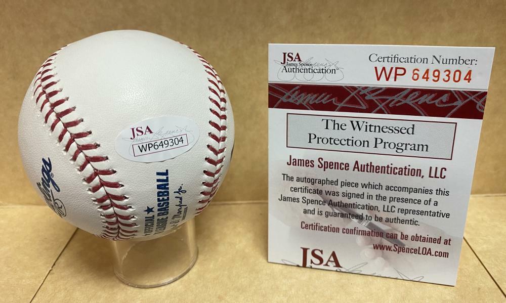 TRAVIS SHAW TORONTO BLUE JAYS SIGNED AUTOGRAPHED M.L. BASEBALL JSA WP649304