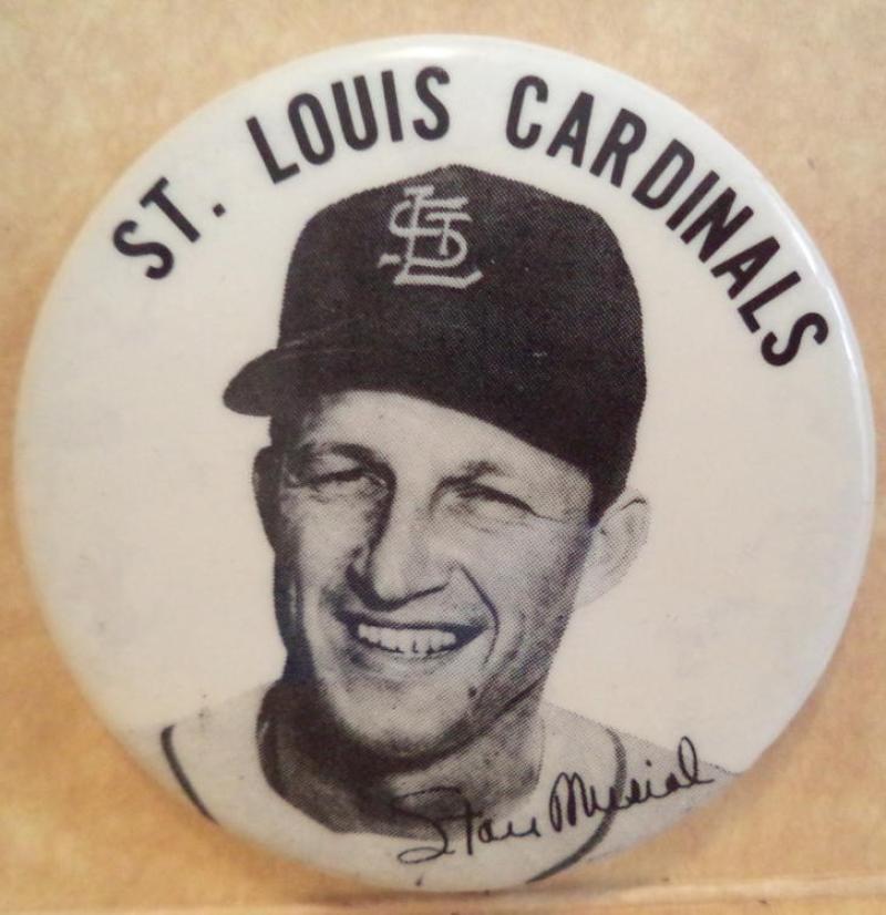 STAN MUSIAL 2 1/4 PINBACK BUTTON CARDINALS HOFER 
