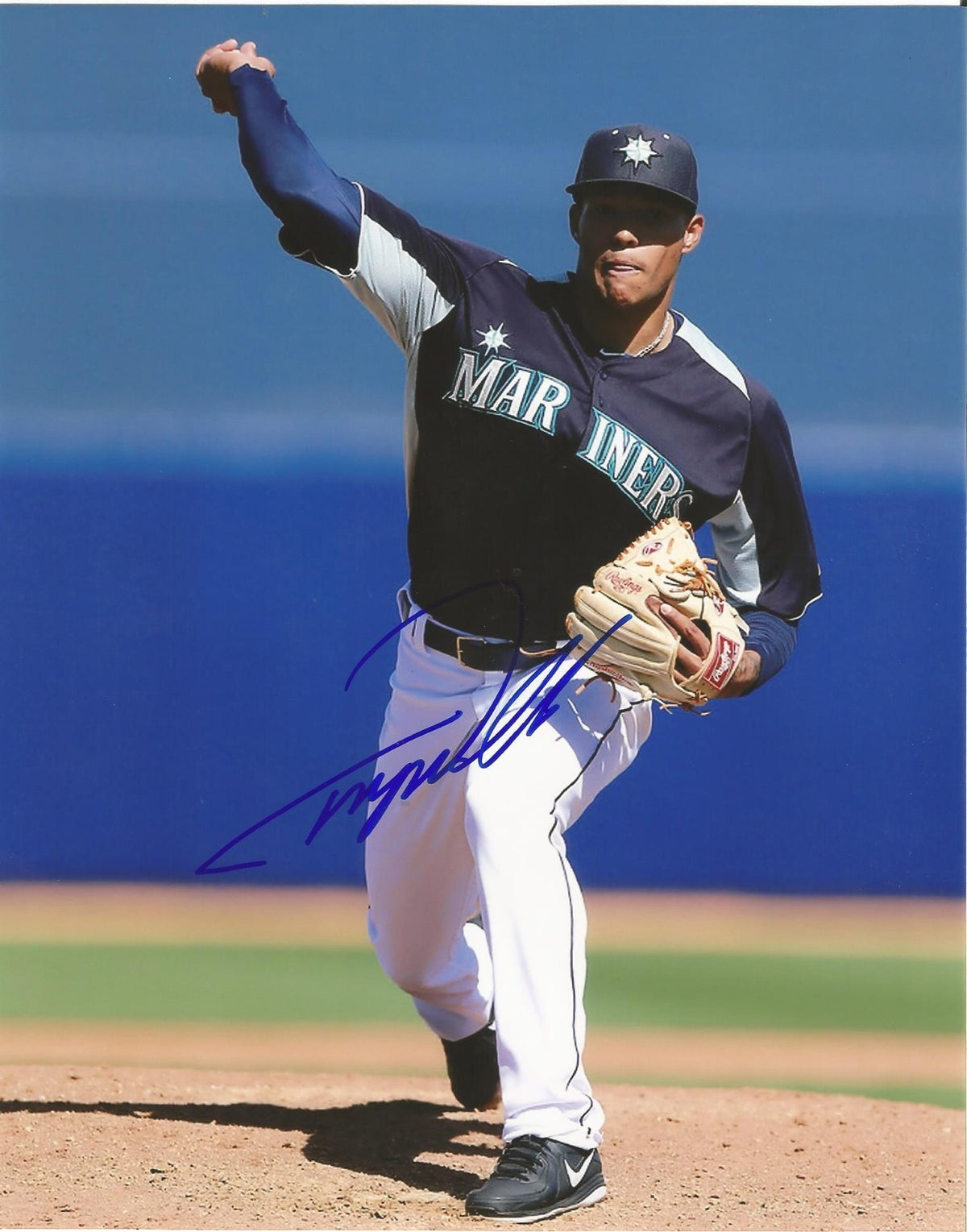 TAIJUAN WALKER SEATTLE MARINERS AUTOGRAPHED SIGNED BLUE 8X10 PHOTO W/COA