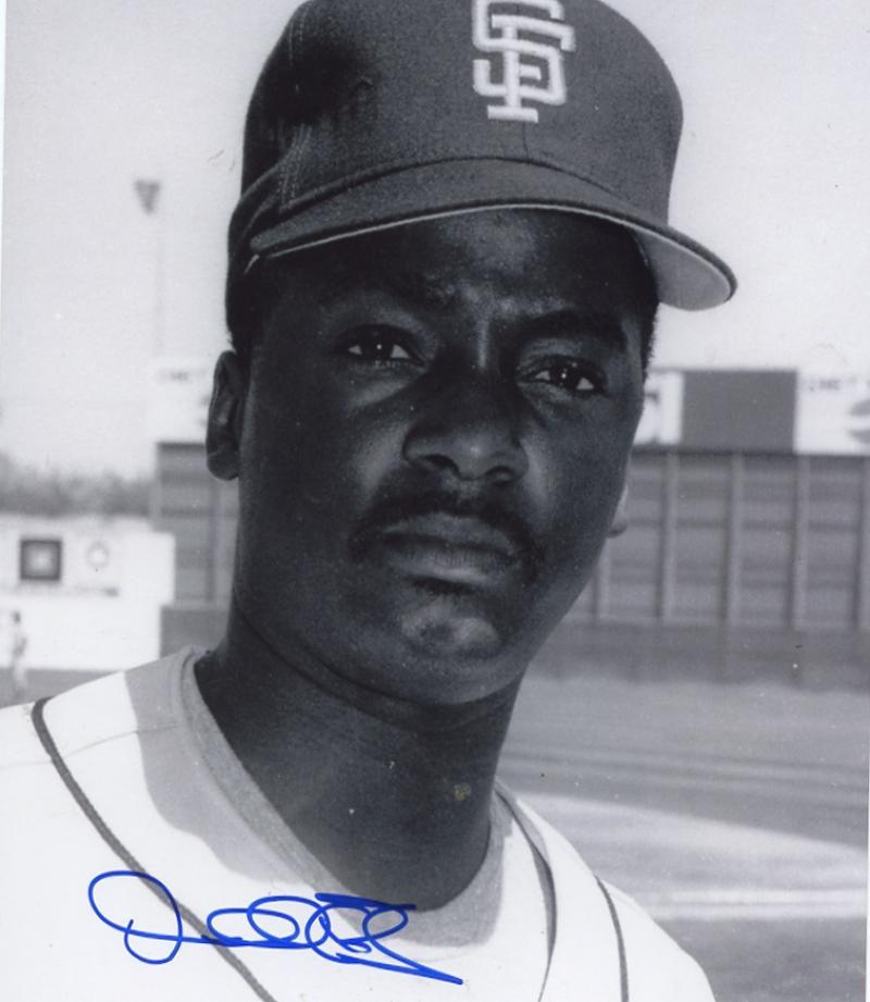 DARNELL  COLES     SAN FRANCISCO  GIANTS    SIGNED AUTOGRAPHED 8X10  PHOTO  W/CO