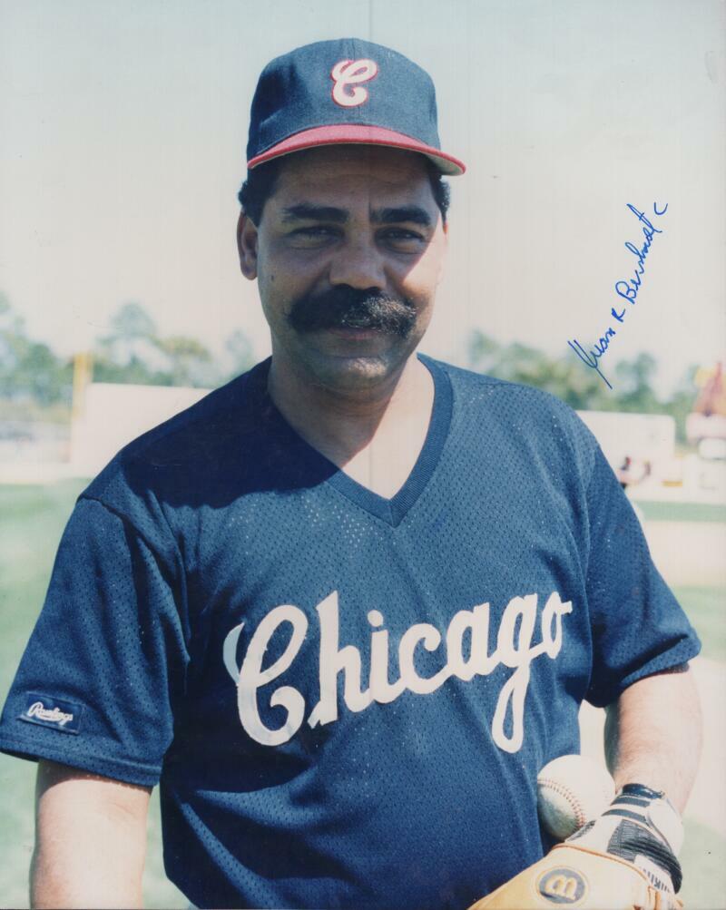JUAN BERNHARDT CHICAGO WHITE SOX SIGNED AUTOGRAPHED 8X10 PHOTO W/ COA