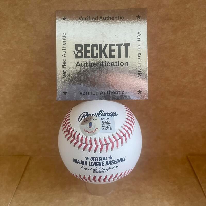 GARY ROGGENBURK 1969 PILOTS SIGNED AUTO M.L. BASEBALL BECKETT AUTH