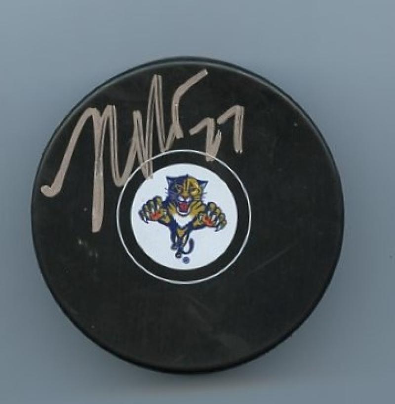 NICK BJUGSTAD FLORIDA PANTHERS SIGNED HOCKEY PUCK W/ COA