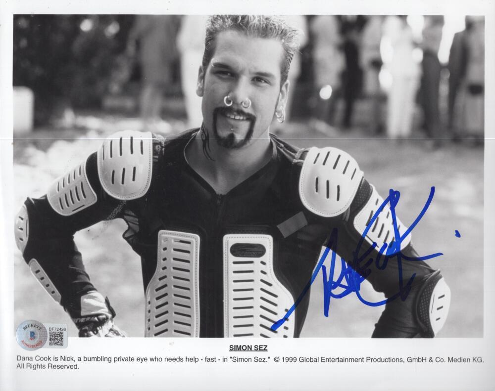 DANA COOK SIMON SEZ  SIGNED 8X10 PHOTO BECKETT BF72426